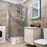 Opal Luxury 109 N Pool