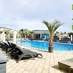 Opal Luxury 109 N Pool Lejlighed