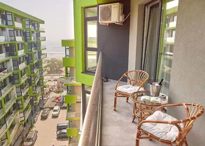 Opal Luxury 109 N Pool * Năvodari