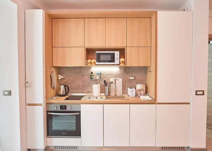 Opal Luxury 109 N Pool