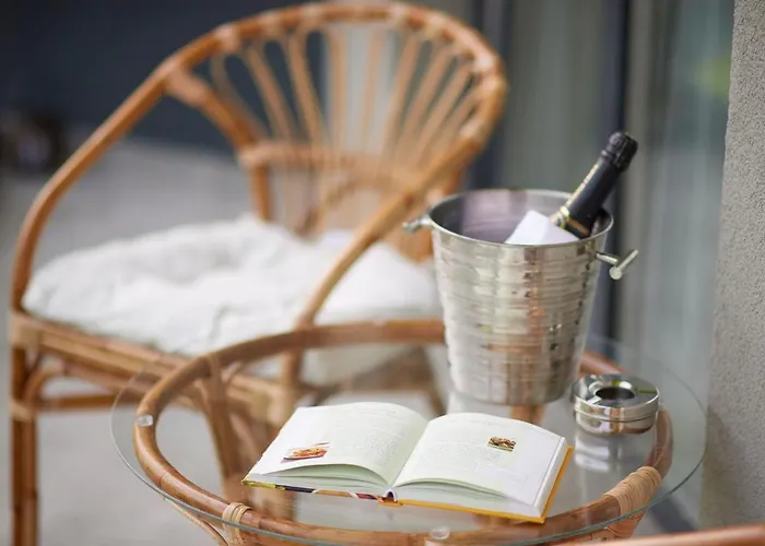 Opal Luxury 109 N Pool Năvodari